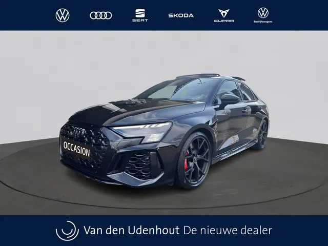Audi RS3 Limousine 2.5 TFSI 400pk Quattro 2023 Benzine