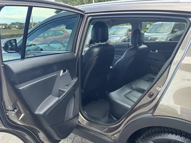 Kia Sportage 2.0 Super Pack 2013 Benzine 18