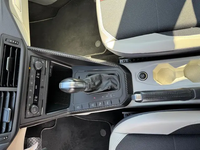 Volkswagen Polo 1.0 TSI Highline 2019 Benzine 31