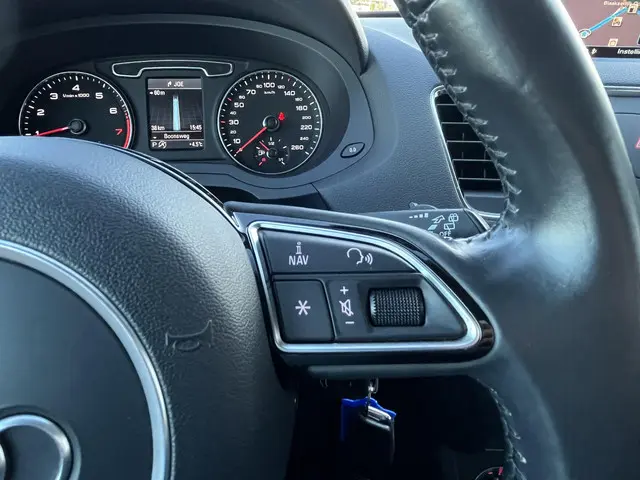 Audi Q3 2.0 TFSI quattro Pro Line 2013 Benzine 32