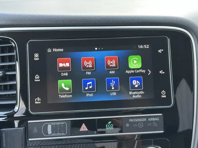 Mitsubishi Outlander 2.4 PHEV Pure+ 2019 Hybride Benzine 19