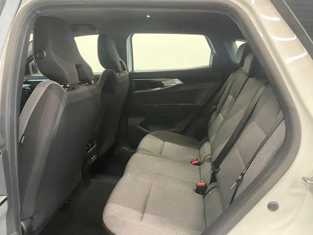 Renault Austral 1.3 MHEV Aut. 160pk Techno 2023 Benzine 23