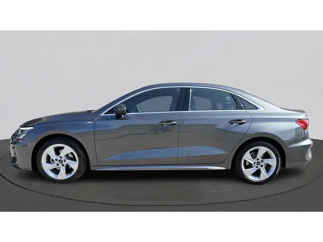 Audi A3 Limousine 30 TFSI 110Pk S Edition 2024 Benzine 10