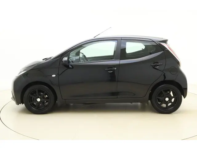 Toyota Aygo 1.0 VVT-i x-play 2015 Benzine 5
