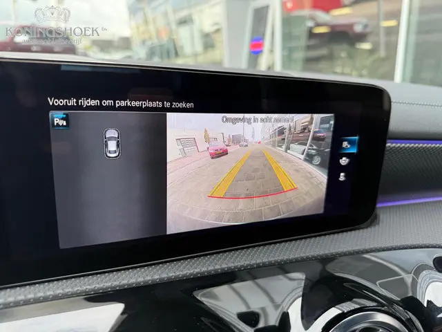 Mercedes-Benz CLA 180 AMG Line 2023 Benzine 19