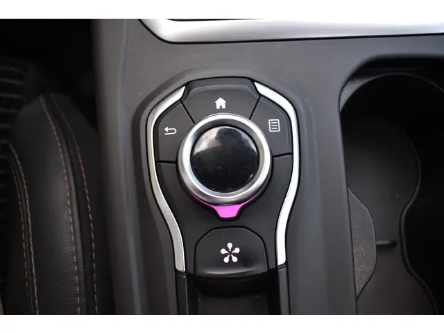 Renault Talisman TCe 160 EDC Intens 2020 Benzine 25