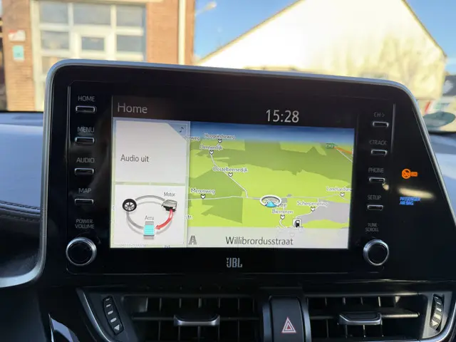 Toyota C-HR 1.8 Hybrid Executive 2020 Hybride Benzine 23