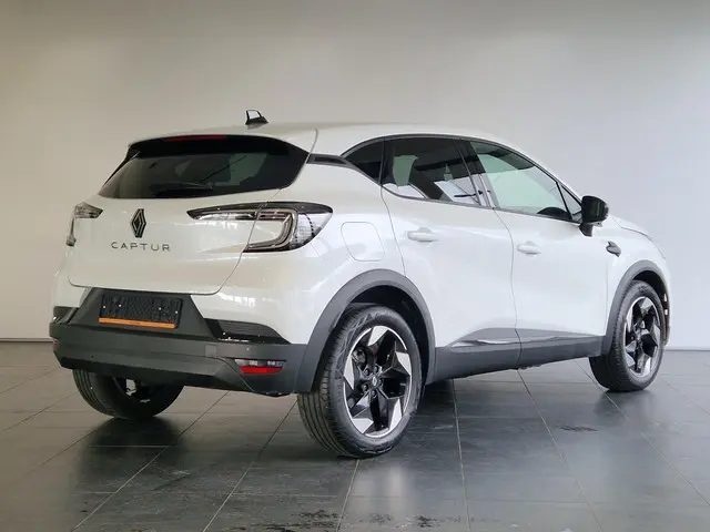 Renault Captur 1.3 mild hybrid 160 techno 2025 Benzine 2