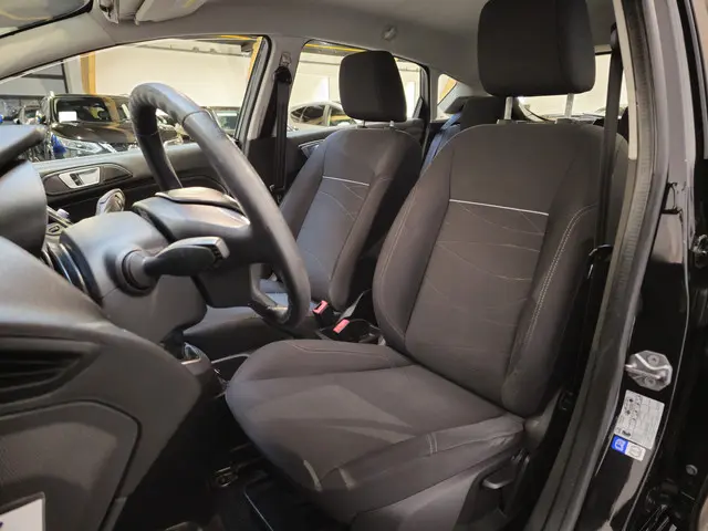 Ford Fiesta 1.0 Style 2015 Benzine 11