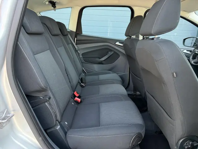 Ford C-MAX 1.0 Titanium 2014 Benzine 9