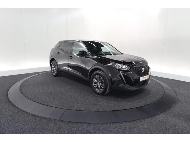 Peugeot 2008 PureTech 130 Active 2023 Benzine 6