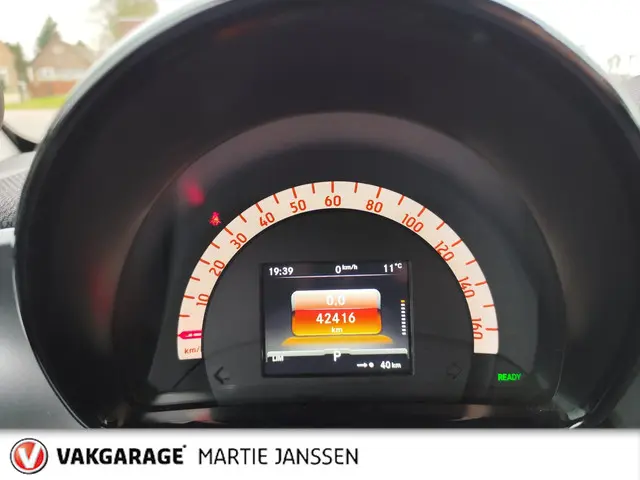 Smart Fortwo EQ Comfort PLUS 18 kWh - 2019 Elektrisch 16