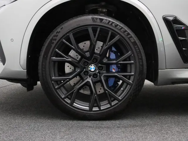 BMW X5 M Competition 2022 Benzine 9