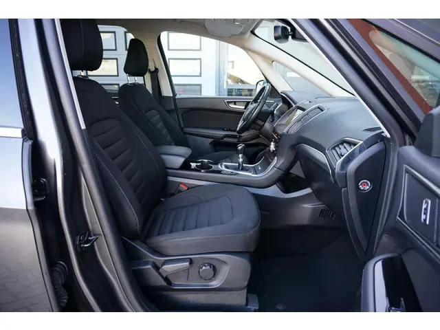 Ford Galaxy 1.5 Titanium 2018 Benzine 8