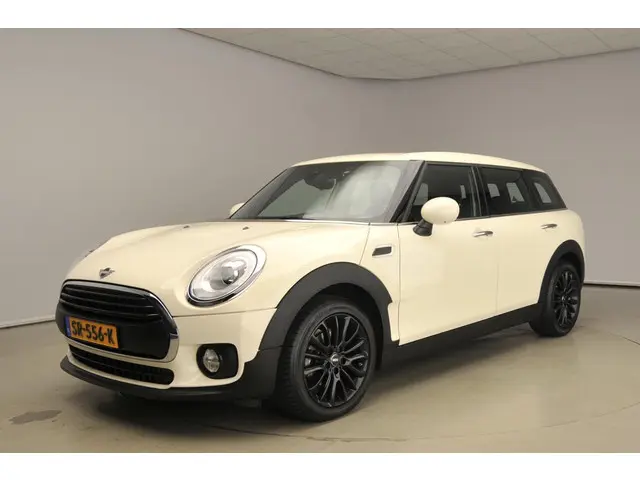 MINI Clubman 1.5 One Salt Business 2018 Benzine 40