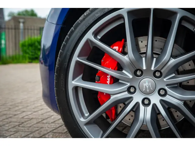 Maserati Ghibli 3.0 V6 S Q4 Ribelle 2021 Benzine 46