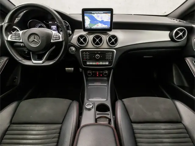 Mercedes-Benz CLA 180 AMG Sport 2018 Benzine 6