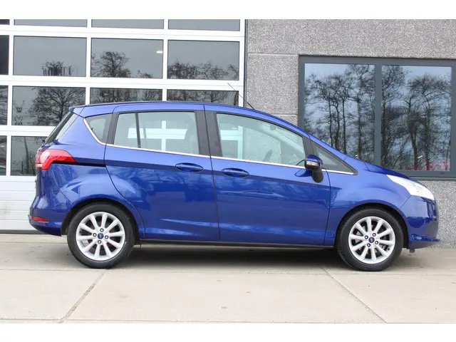 Ford B-MAX 1.0 EcoBoost 101 Pk Titanium 2015 Benzine 4