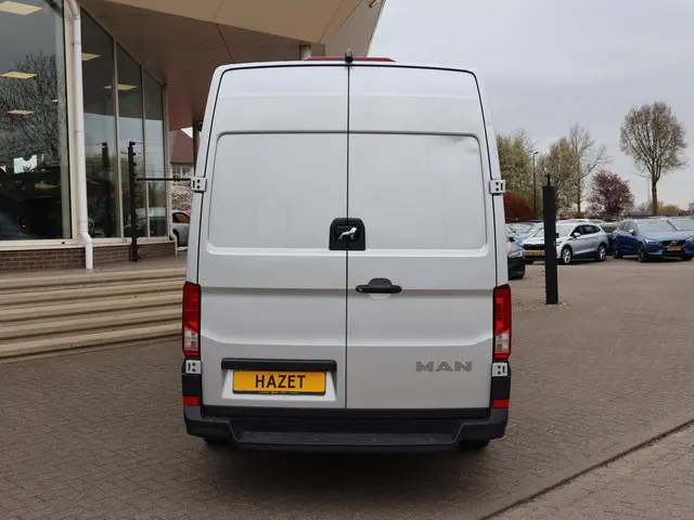 MAN TGE 35 3.140 AUT. L4H3 ZILVERGRIJS + CAMERA 2021 Diesel 8