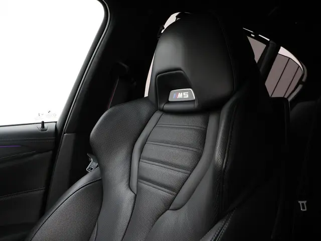 BMW M5 COMPETITION 740 PK FACELIFT MODEL 2020 Benzine 65