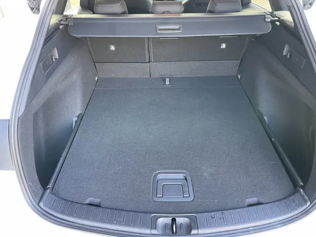 Suzuki Swace 1.8 Hybrid Select 2022 Hybride Benzine 20