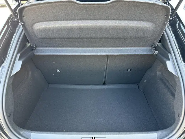 Peugeot 208 1.2 Style 2025 Benzine 27