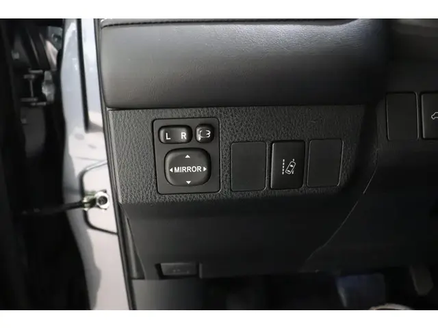 Toyota RAV4 2.5 Hybrid Energy, NAVI, 2019 Hybride Benzine 11