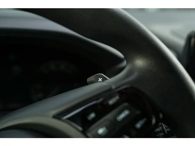 Honda HR-V 1.5i e:HEV ELEGANCE 2022 Hybride Benzine 48