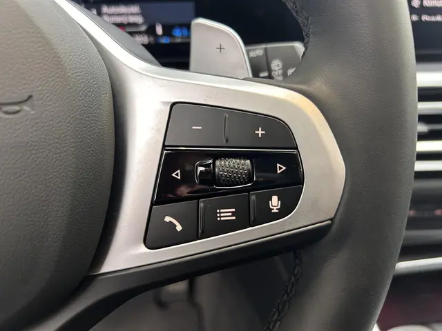 BMW 3 Serie Touring 320e 2024 Hybride Benzine 16