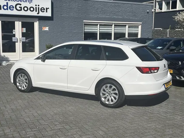 SEAT Leon ST 1.2 TSi 110 pk Style 2014 Benzine 7