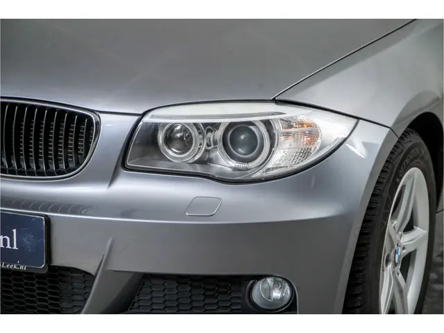 BMW 1 Serie Cabrio 120i High Executive 2012 Benzine 21