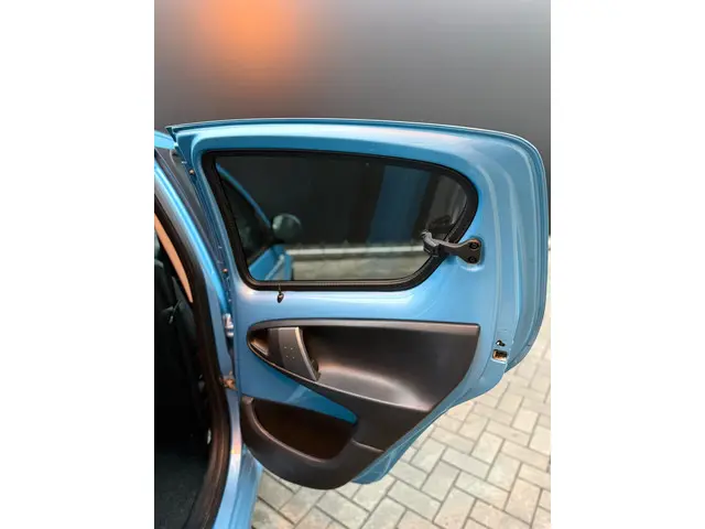 Toyota Aygo 1.0 VVT-i Dynamic Blue Automaat 2013 Benzine 17