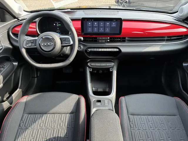 Fiat 600 600e RED 54 kWh 2025 Elektrisch 43