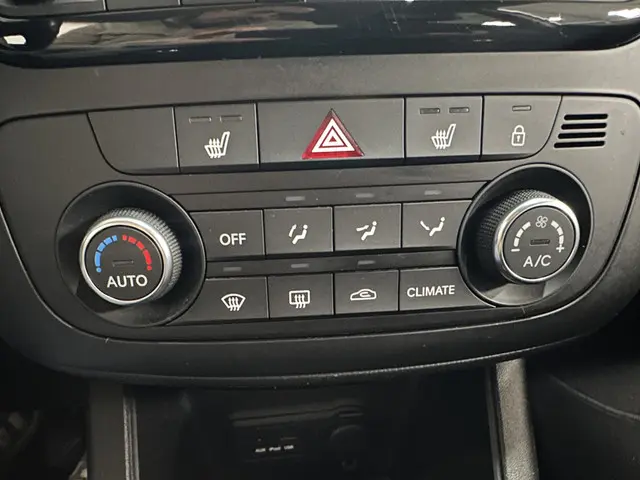 Kia Venga 1.6 CVVT DynamicPLusLine 2018 Benzine 13