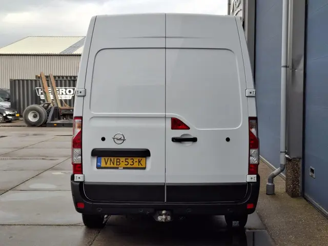 Opel Movano 2.3 Turbo L2H2 DC 2022 Diesel 4