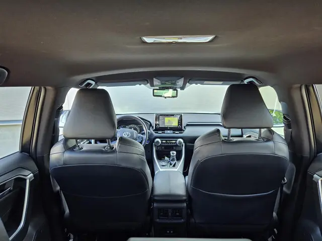 Toyota RAV4 2.5 Hybrid AWD Bi-Tone 2020 Hybride Benzine 32