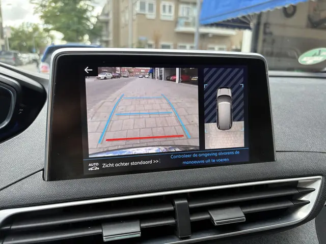 Peugeot 5008 1.2 PureTech Allure 2017 Benzine 22