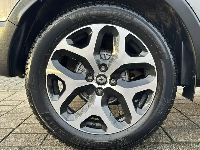 Renault Captur TCe 90 Intens 2017 Benzine 37