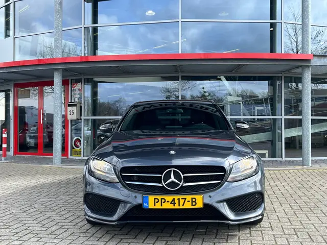 Mercedes-Benz C-Klasse 250 Prestige 2016 Benzine 22