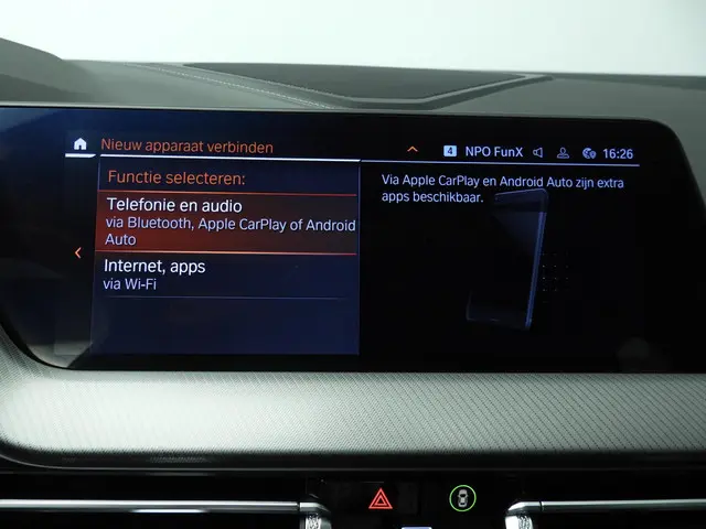 BMW 1 Serie 5-deurs M135i xDrive 2023 Benzine 36