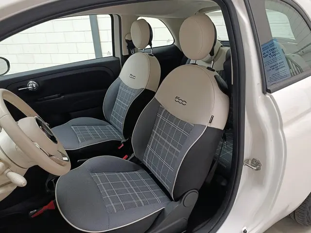 Fiat 500 1.0 Hybrid Lounge 2020 Benzine 3