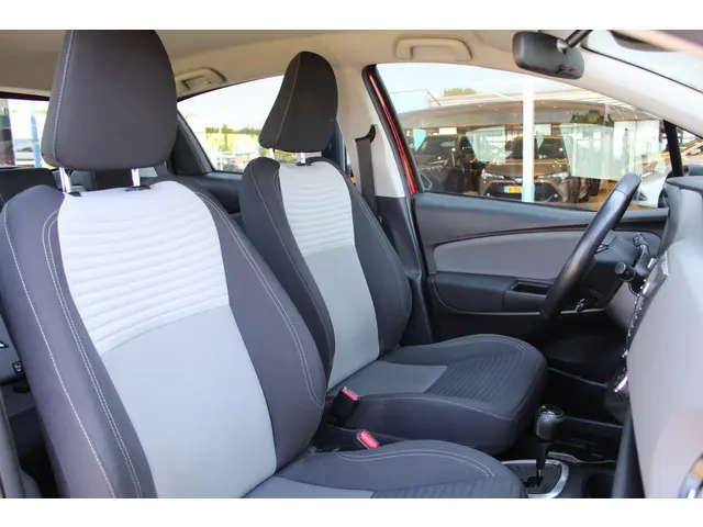 Toyota Yaris 1.5 Hybrid Energy Plus 2018 Hybride Benzine 11