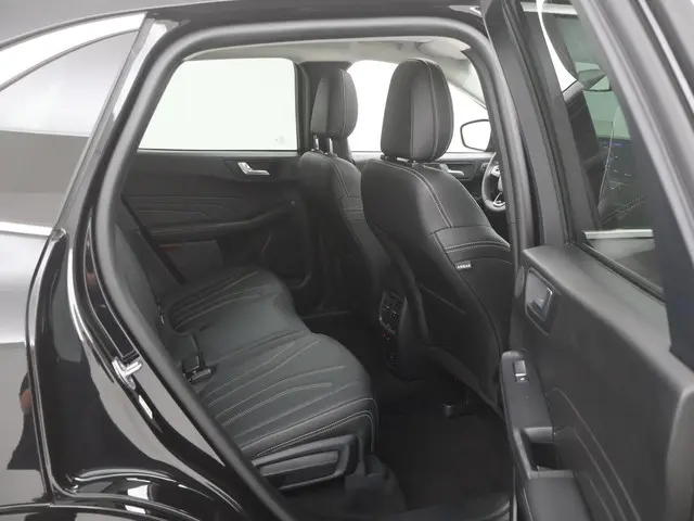 Ford Kuga 2.5 PHEV Vignale 2021 Hybride Benzine 32