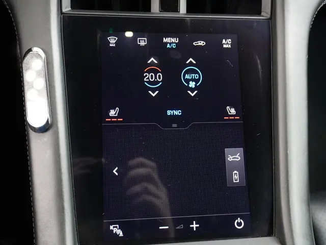 Porsche Taycan Turbo 93 kWh 2020 Elektrisch 48