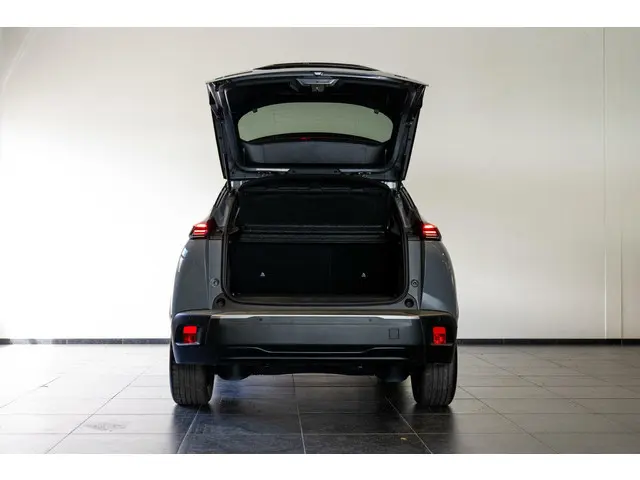 Peugeot e-2008 EV GT 54 kWh 2023 Elektrisch 11
