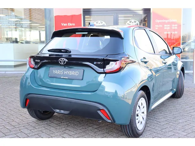 Toyota Yaris 1.5 Hybrid 115 Comfort 2026 Hybride Benzine 2