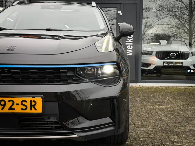 Lynk & Co 01 1.5 2022 Hybride Benzine 6