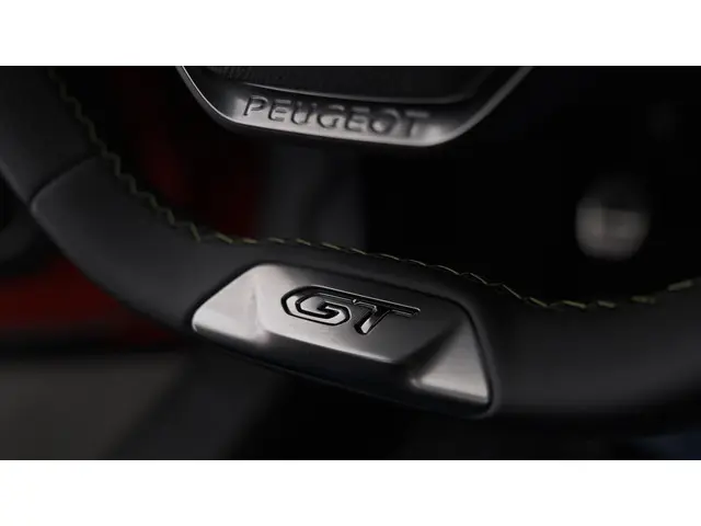 Peugeot 2008 PureTech 130 GT 2022 Benzine 29