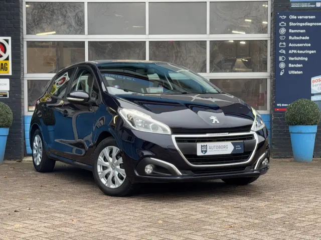 Peugeot 208 1.2 RIJKLAAR! Nieuwe Distributie 2019 Benzine 44