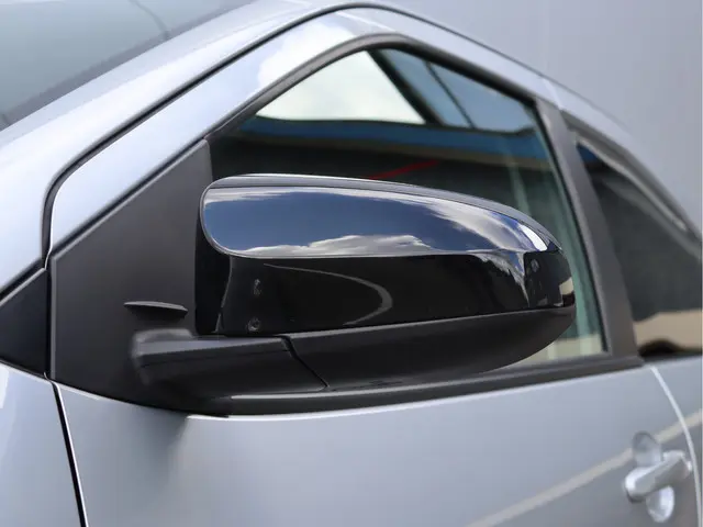 Toyota Aygo X 1.0 VVT-i 2023 Benzine 12